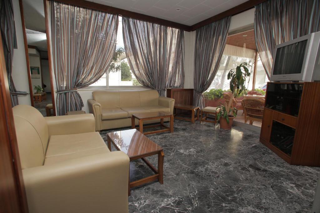Evans Hotel Heraklion  Exterior photo