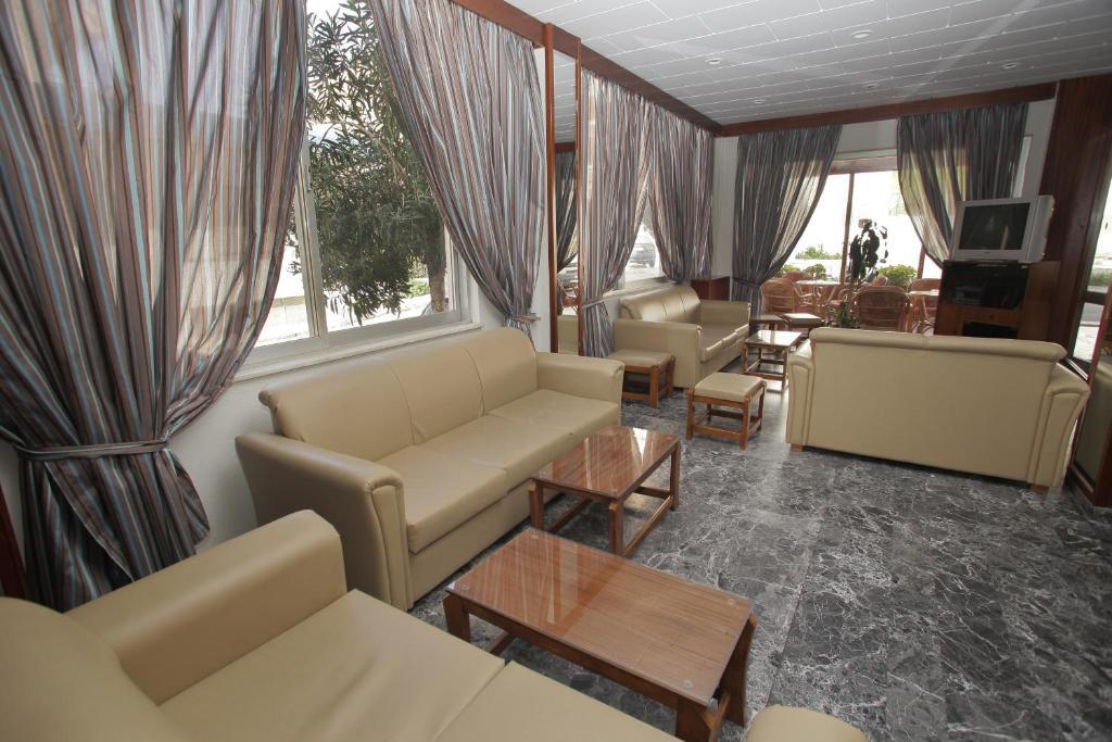 Evans Hotel Heraklion  Exterior photo